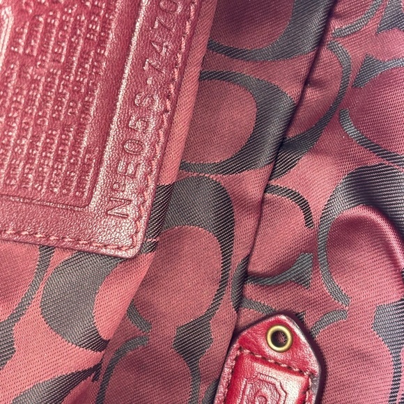 Coach Hampton Demi Baguette Y2K - Picture 10 of 11